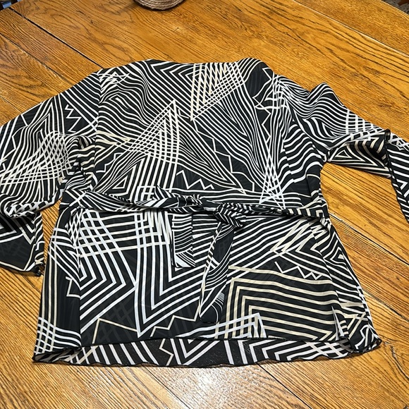 Ashley Stewart abstract print blouse. Wrap front. Black, tan and cream. Size 1X. - Picture 6 of 13